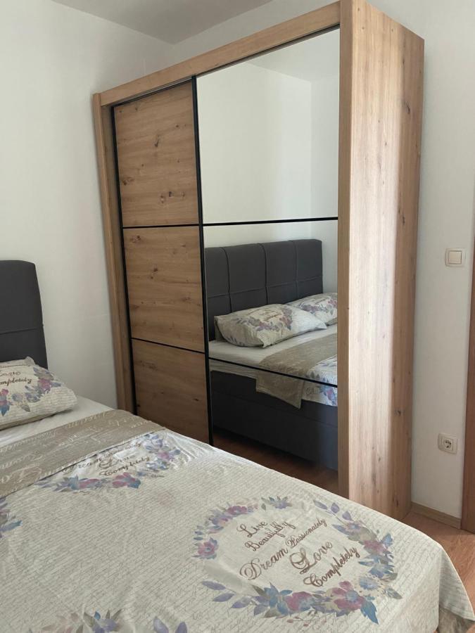 Apartman Marko Antonio 1 Apartment Crikvenica Bagian luar foto