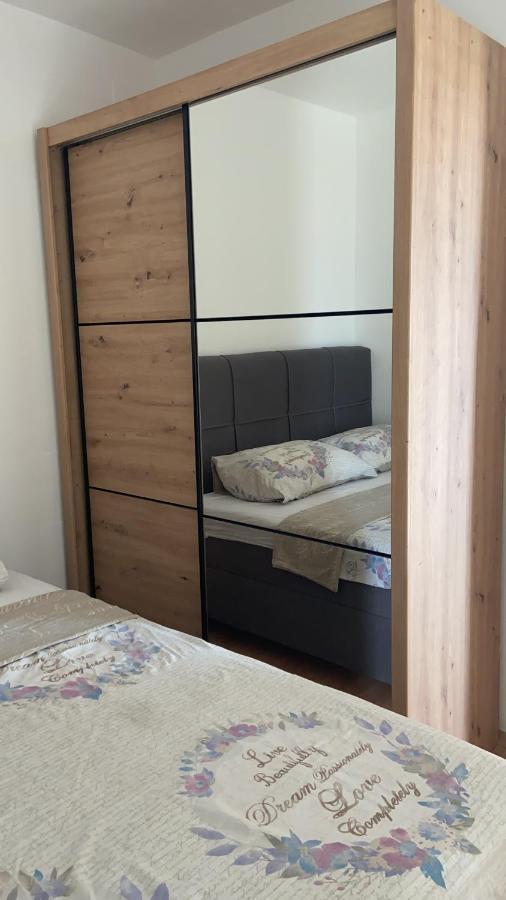Apartman Marko Antonio 1 Apartment Crikvenica Bagian luar foto