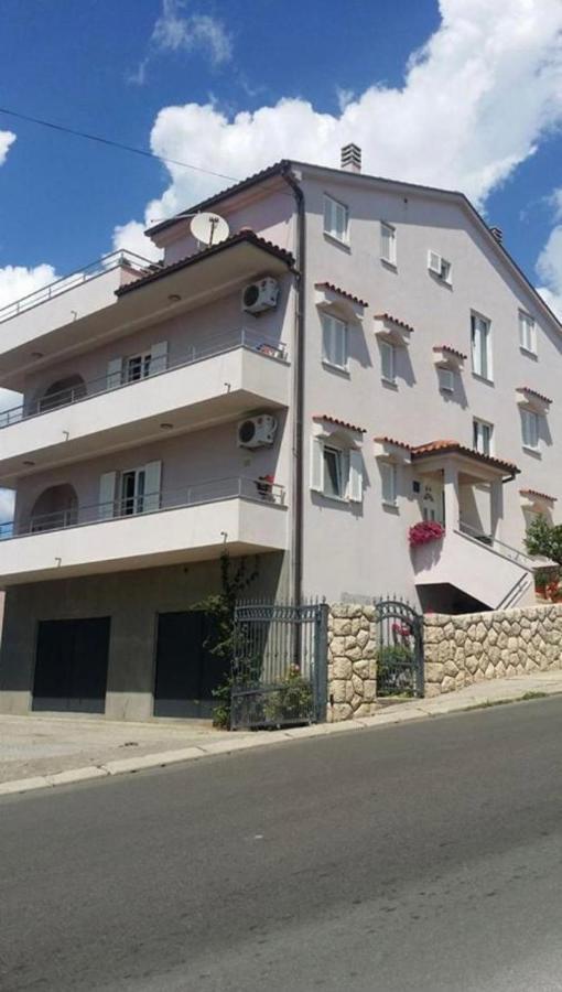Apartman Marko Antonio 1 Apartment Crikvenica Bagian luar foto